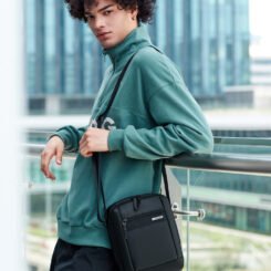 GOLDEN WOLF τσάντα ώμου GKB00732 με θήκη tablet, 3L, μαύρη